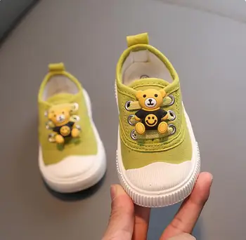 2023 Весенне-осенняя обувь для маленьких мальчиков и девочек с мультяшным Медвежонком на мягкой подошве, обувь для малышей, Детская обувь, парусиновая обувь для младенцев