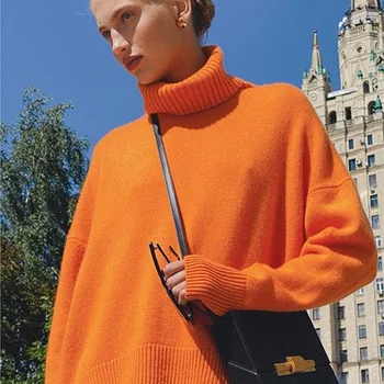 2023 Новый кашемировый свитер с высоким воротом в европейском и американском стиле, женский утолщенный свитер, свободная основа из хеджирования ленивой вязки.