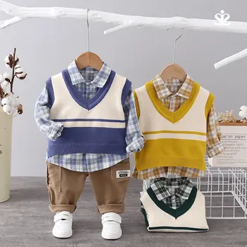 Осенняя модная детская хлопчатобумажная одежда для маленьких мальчиков и девочек, джентльменский свитер, жилет, рубашки в клетку, Брюки, 3 шт. / компл., карманные дети для малышей