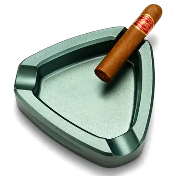 Портативная Металлическая Креативная Треугольная Пепельница для курения чистого цвета с тремя гнездами для сигарет