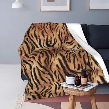 Реалистичные одеяла из тигровой шкуры, Фланелевый текстильный декор, шкура животного, Портативные теплые одеяла для кровати, коврик с принтом королевских животных.