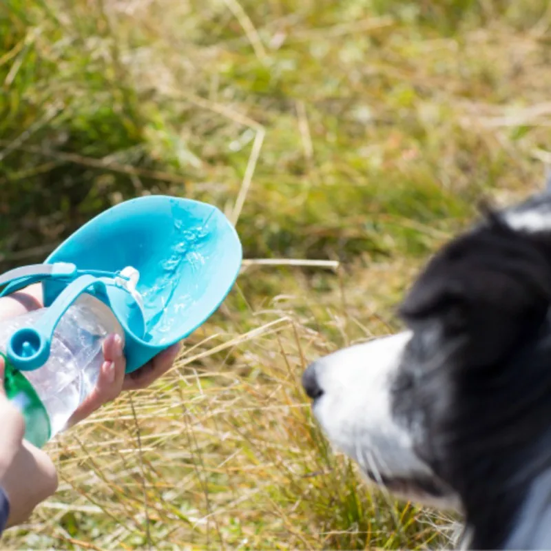 Спортивная Портативная бутылка для воды для домашних собак объемом 580 мл, Силиконовая Дорожная миска для собак, поилка для щенка, Уличный Диспенсер для воды для домашних животных 4