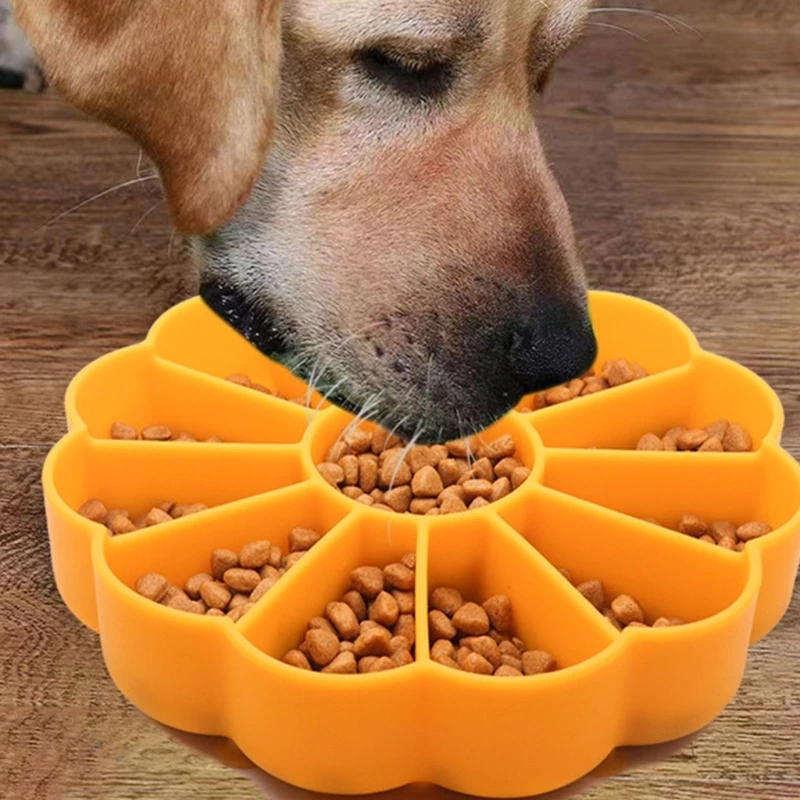 Кормушка для собак с присоской Миска для медленного поедания домашних животных Силиконовые тарелки, предотвращающие удушье Здоровый дизайн 3