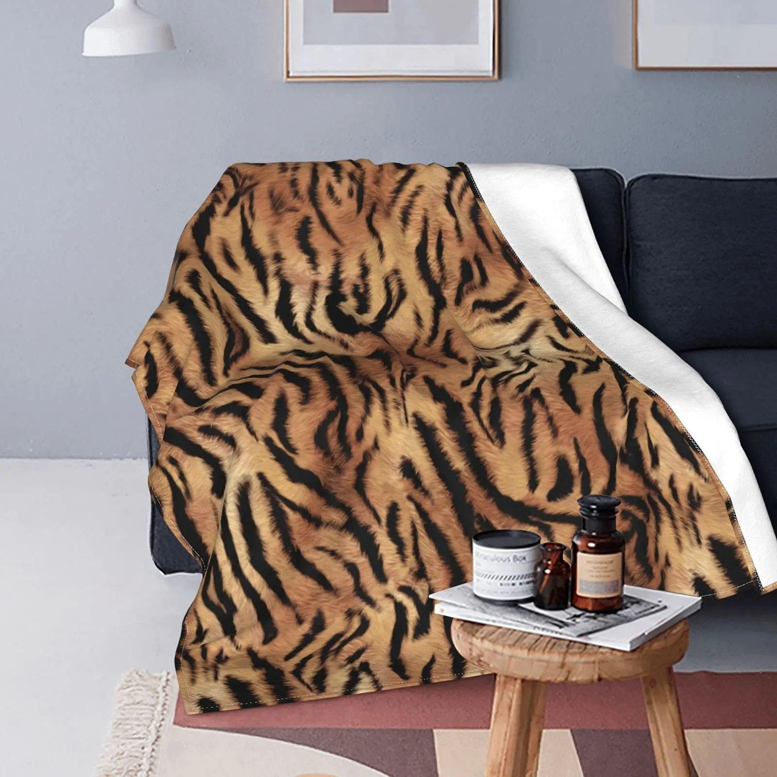 Реалистичные одеяла из тигровой шкуры, Фланелевый текстильный декор, шкура животного, Портативные теплые одеяла для кровати, коврик с принтом королевских животных. 0