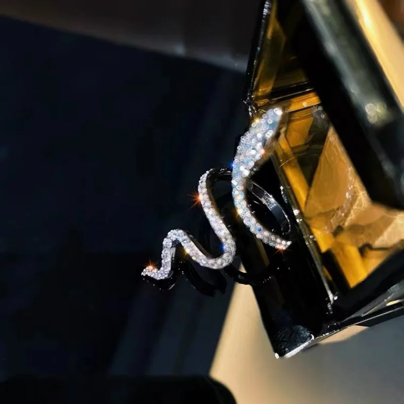 Корейская версия трендового креативного кольца в виде маленькой змеи, женская мода, индивидуальность, Ниша, чувство дизайна, Декоративное кольцо на указательный палец 2