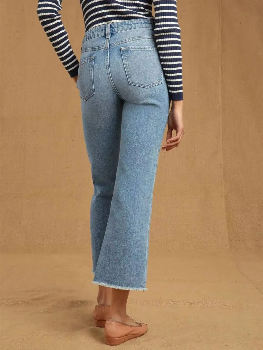 Женские винтажные джинсы с необработанным краем, простые весенне-летние женские универсальные джинсовые брюки с микро-трубой, новинка 2023 года 2