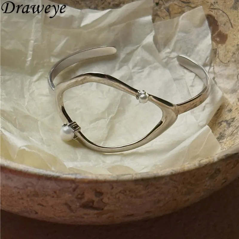 Draweye неправильной геометрической формы металлический браслет для женщин Простая корейская мода Серебристый цвет Основы ретро-украшений Элегантные браслеты 0