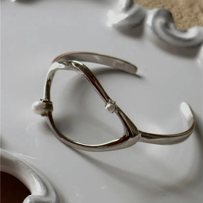 Draweye неправильной геометрической формы металлический браслет для женщин Простая корейская мода Серебристый цвет Основы ретро-украшений Элегантные браслеты 4