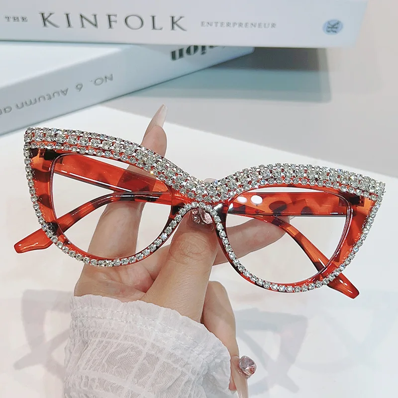 2023 Новые солнцезащитные очки в минималистичном стиле, ретро и модные солнцезащитные очки для женщин в Европе и Америке 3